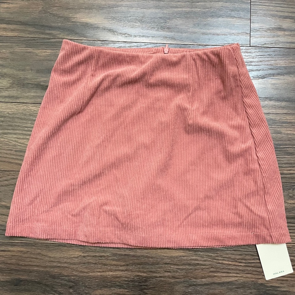 NWT HALARA CORDUROY SKIRT SZ XS